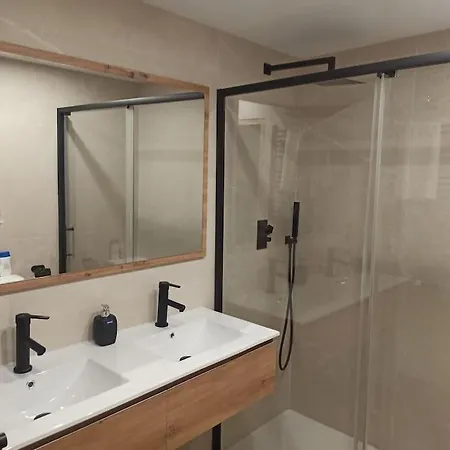 Ferienhaus Agradable Adosado En Soto De Llanera (Asturias)